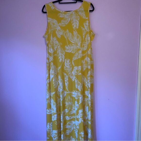 Susan Graver QVC Liquid Knit Yellow Floral Sleeveless Dress - Picture 5 of 7